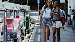 Tayland kumarhanelere izin vermeyi düşünüyor.