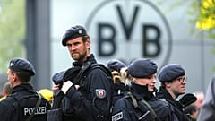 Polizeieinsatz bei einem Bundesliga-Spiel - ARCHIV