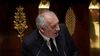 Fransa Başbakanı Francois Bayrou, başkent Paris'teki Ulusal Meclis'te konuşma yapıyor, 14 Ocak 2025