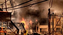 Incêndios arrasaram por completo várias zonas do Condado de Los Angeles. 