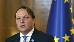 Comisario europeo Olivér Várhelyi.