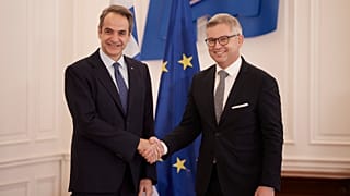 Ο Κυριάκος Μητσοτάκης και ο Μάγκνους Μπρούνερ