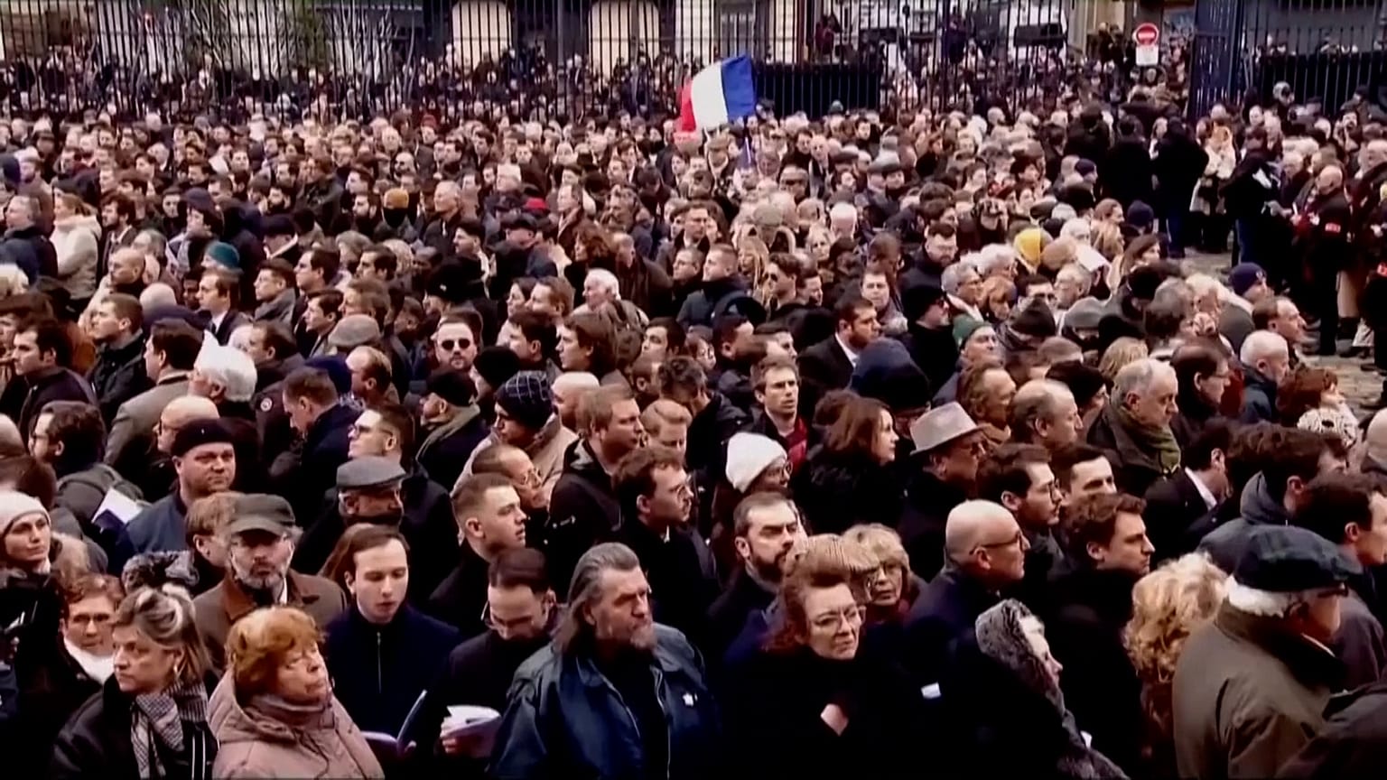 Cerimonia a Parigi in memoria di Jean Marie Le Pen