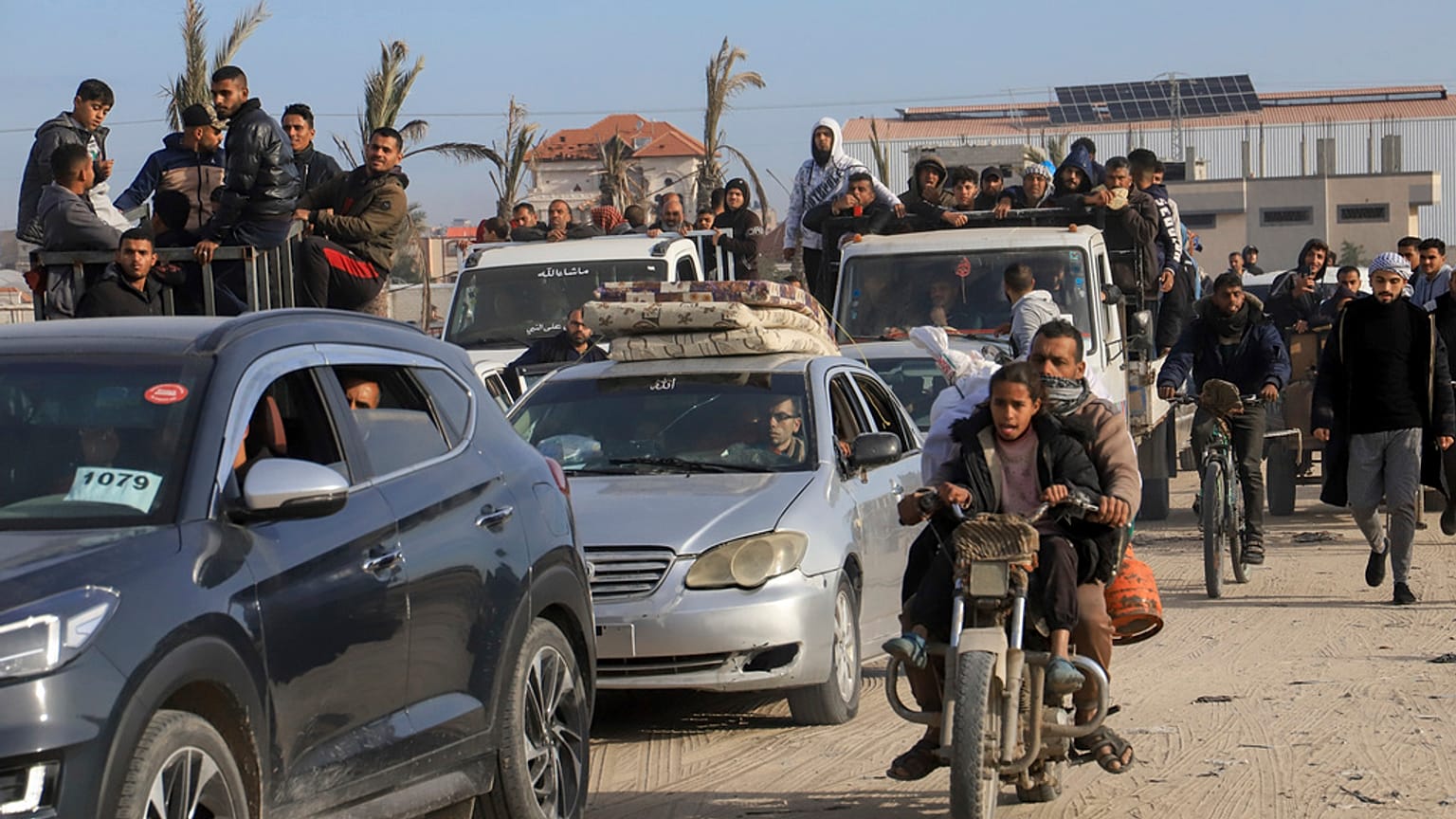 Palestinesi festeggiano a Gaza