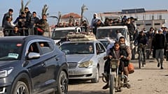 Palestinesi festeggiano a Gaza