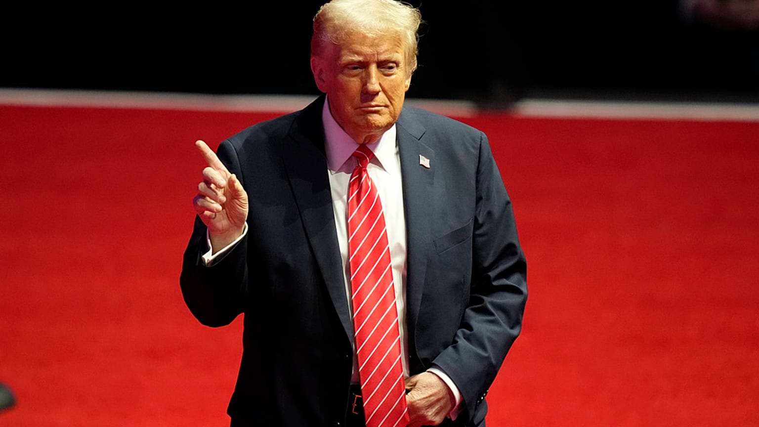 Seçilmiş Başkan Donald Trump, 19 Ocak 2025 Pazar günü Washington'da düzenlenen 60. Başkanlık Göreve Başlama Töreni öncesinde düzenlenen mitingde konuştu. 