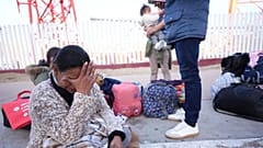 اندوه مهاجران از حذف اپلیکیشن وقت مصاحبه برای ورود به آمریکا
