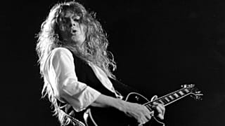 Il chitarrista dei Whitesnake e dei Thin Lizzy, John Sykes