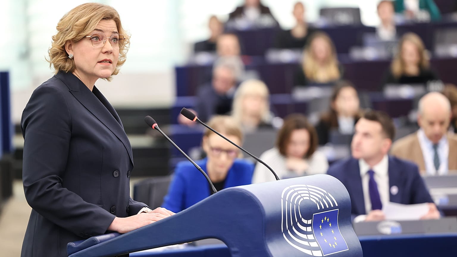 Henna Virkkunen felszólal az Európai Parlamentben.