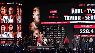 Mike Tyson, Netflix'te Jake Paul ile Teksas'ta yapacağı ağır sıklet maçı öncesinde tartıya çıktı