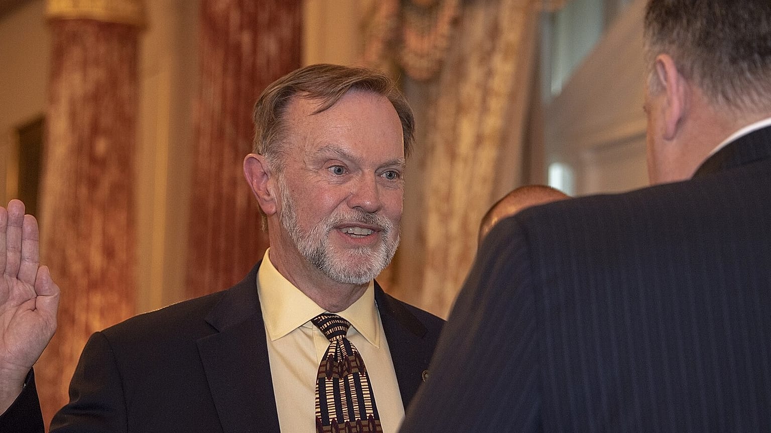 Tibor P. Nagy 2018-ban, amikor beiktatják afrikai ügyekért felelős helyettes államtitkárnak