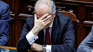 Il ministro degli Interni, Matteo Piantedosi, ha difeso giovedì l'esplusione del generale libico Al-Masri dopo l'arresto a Torino