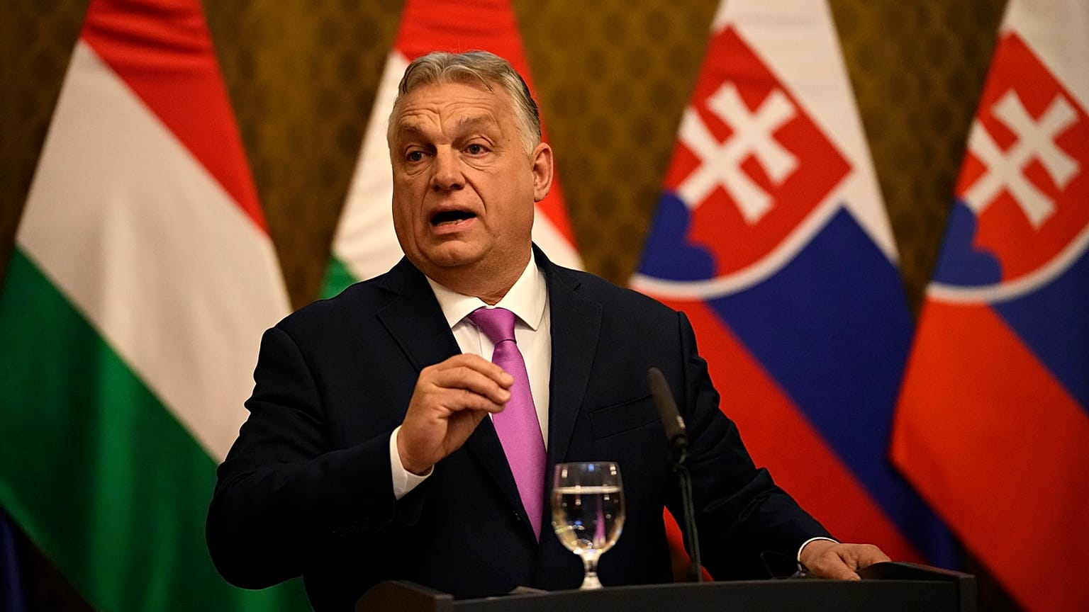 Le Premier ministre Viktor Orbán a appelé à un "changement" des sanctions de l'UE contre la Russie.