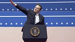 Musk, haciendo el gesto de la polémica tras la inauguración de Donald Trump