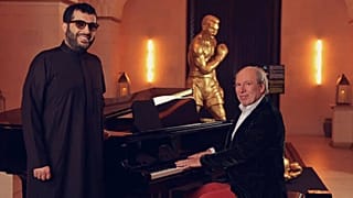 Imagen de Turki Alalshikh y el compositor Hans Zimmer.