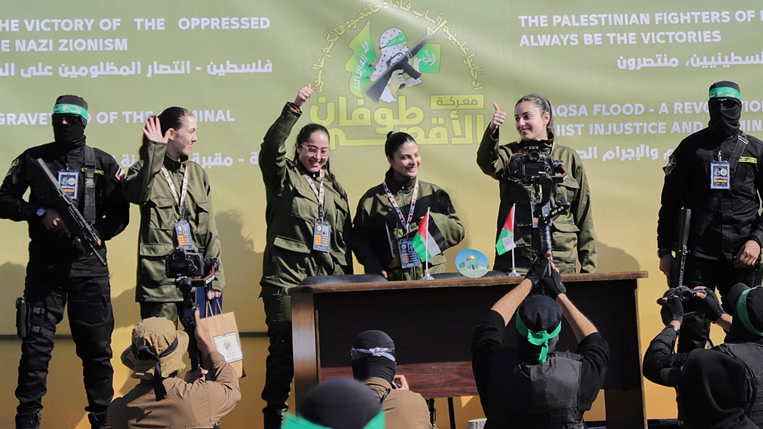 Izraelskie zakładniczki uwolnione przez Hamas.