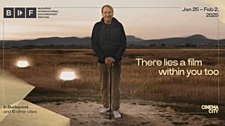 A Budapesti Nemzetközi Dokumentumfilm Fesztivál hivatalos plakátja Cserhalmi Györggyel 