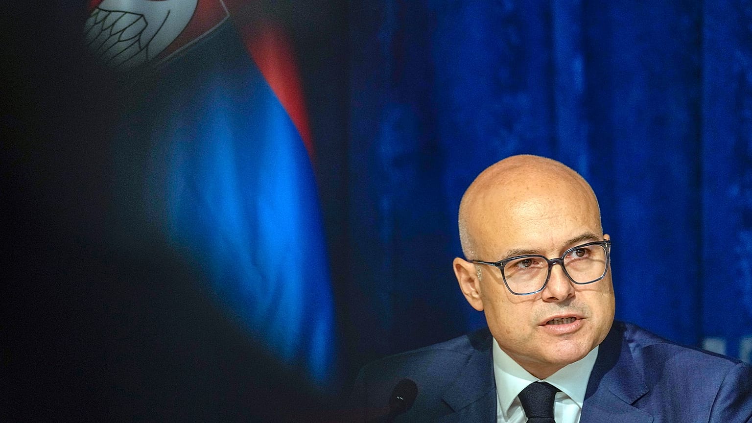 DOSYA: Milos Vucevic Belgrad'da bir basın toplantısı sırasında konuşuyor, 2 Ekim 2023