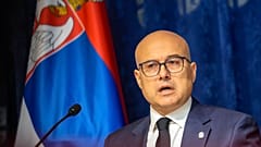Premier Serbii Miloš Vučević 
