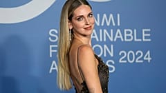 Chiara Ferragni a la llegada de los premios Cnmi de moda sostenible 2024 en Milán, 22 de septiembre de 2024