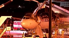 Ένα Airbus A321 έπιασε φωτιά στο διεθνές αεροδρόμιο Gimhae της Νότιας Κορέας.