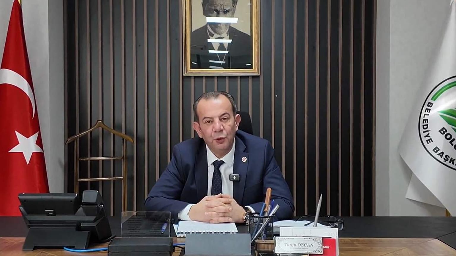 Tanju Özcan