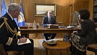 Νίκος Δένδιας με την πρέσβη της Γαλλίας