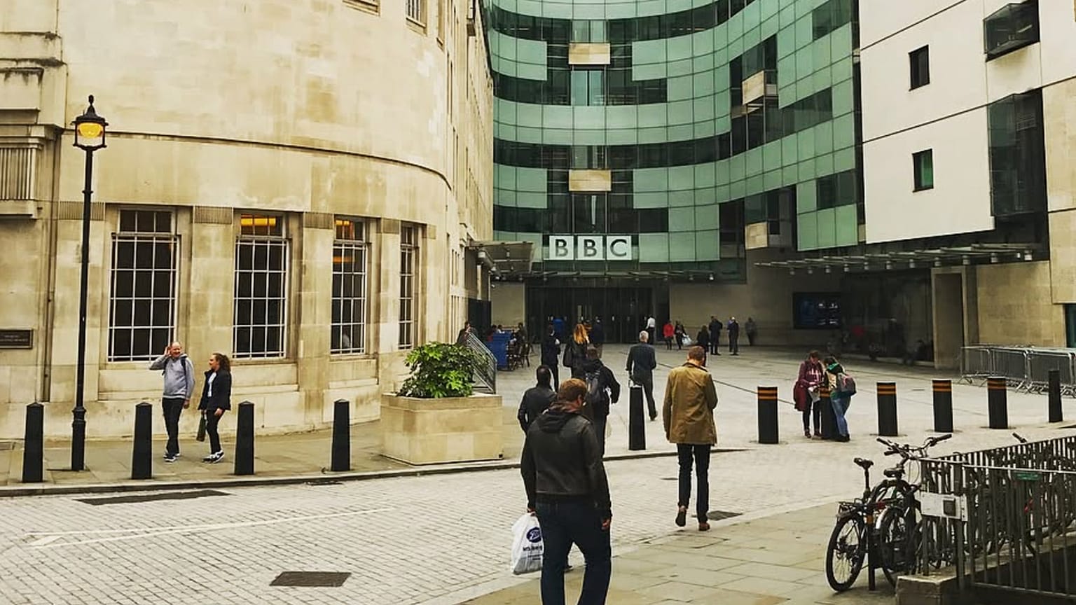 BBC'nin Londra'da bulunan genel merkez binası