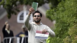 Salwan Momika 2023-ban, Irak stockholmi követsége előtt
