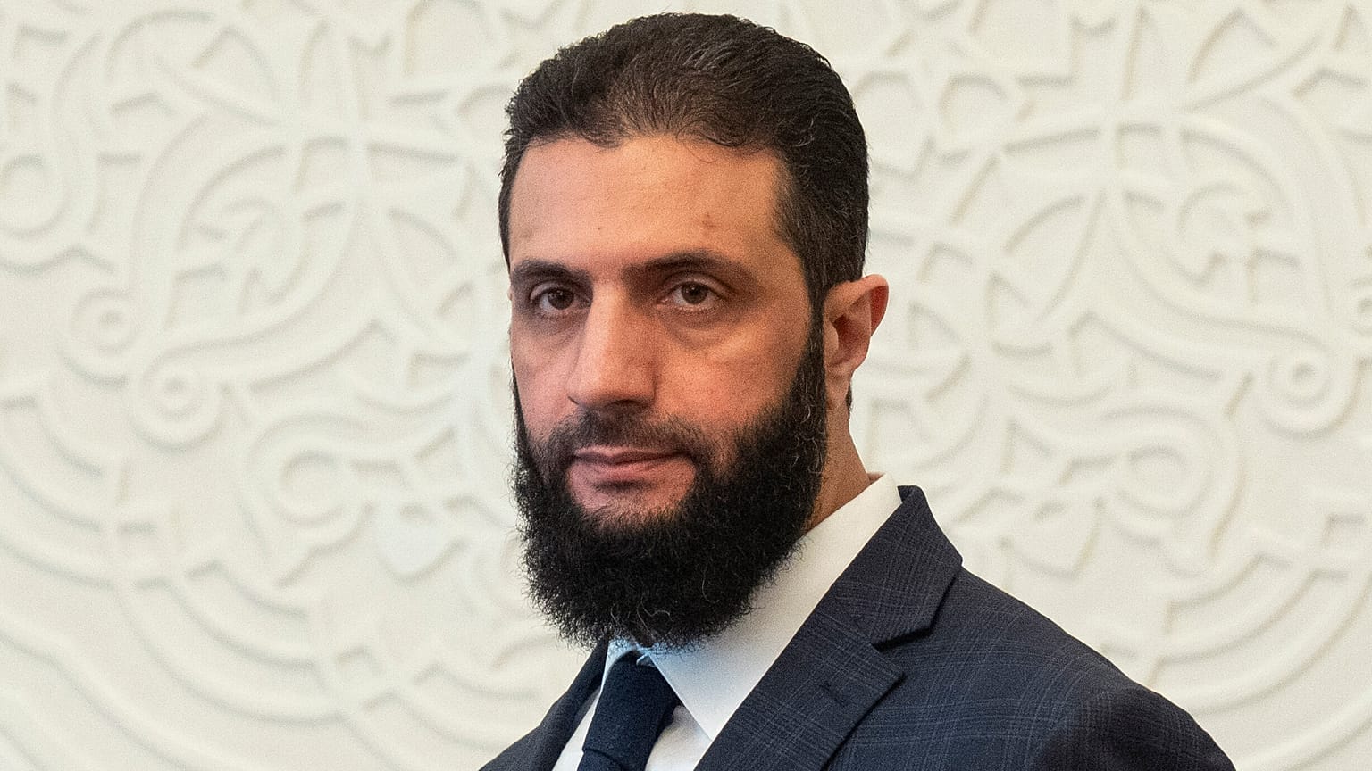 Ahmed al-Sharaa est le dirigeant de facto de la Syrie depuis le 8 décembre 2024.