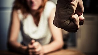 Première victime mortelle de la violence de genre en Espagne en 2025
