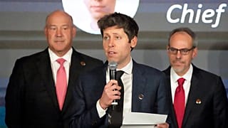 Altman, 23 Eylül 2014 Pazartesi günü New York'taki Grand Central Terminal'de düzenlenen Güvenli, Emniyetli ve Güvenilir Yapay Zeka ile Sürdürülebilir Kalkınmayı Geliştirme