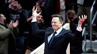 Elon Musk, 20 Ocak 2025 Pazartesi günü Washington'da düzenlenen Yemin Töreni'nde konuşma yapmak üzere sahneye çıkıyor.