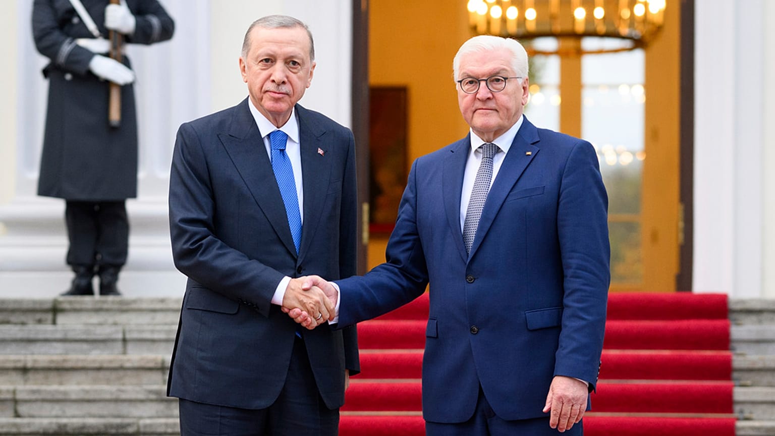 Cumhurbaşkanı Recep Tayyip Erdoğan ve Almanya Cumhurbaşkanı Frank-Walter Steinmeier, Bellevue Sarayı, Berlin, 17 Kasım 2023.