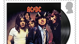 Novos selos dos AC/DC celebram o 50º aniversário do álbum de estreia High Voltage 