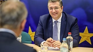 Apostolos Tzitzikostas Commissaire européen en charge du Transport durable et du tourisme
