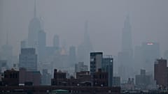 La ciudad de Nueva York entre la niebla