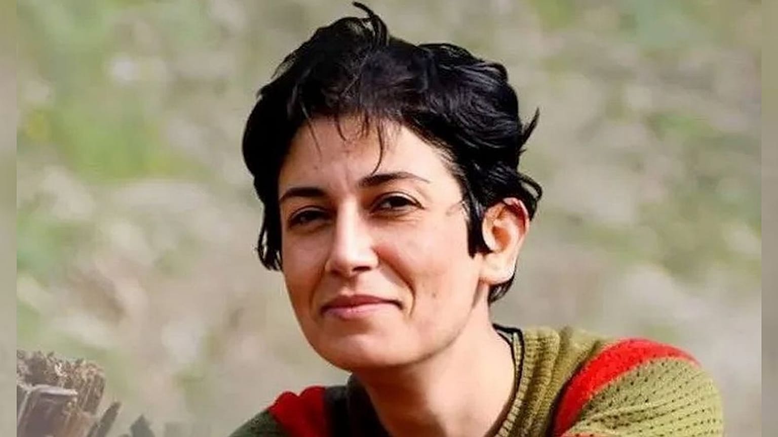 پخشان عزیزی