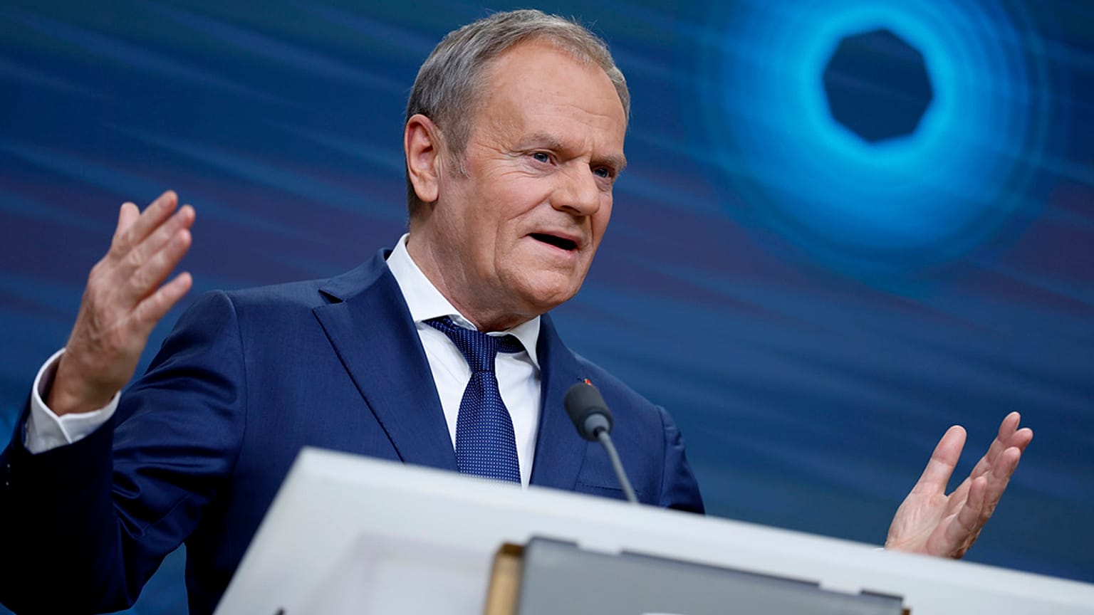 Donald Tusk, lengyel miniszterelnök
