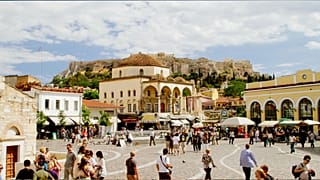 В Испании обсуждают введение 100-процентного налога для покупателей недвижимости из-за пределов ЕС