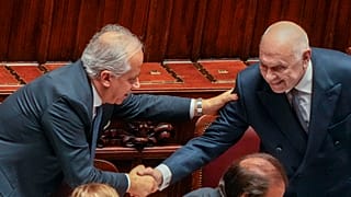 Il ministro dell'Interno Matteo Piantedosi insieme a quello della Giustizia Carlo Nordio alla Camera dei Deputati, 5 febbraio 2025