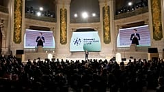 Ο Γάλλος πρόεδρος Μακρόν στη Σύνοδο Κορυφής για την Τεχνητή Νοημοσύνη.