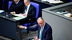 Scholz és Merz a Bundestag keddi ülésén