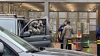 Бельгийская полиция у станции метро в Брюсселе, где произошла перестрелка. 5 февраля, 2025г.
