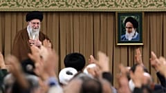 علی خامنه‌ای