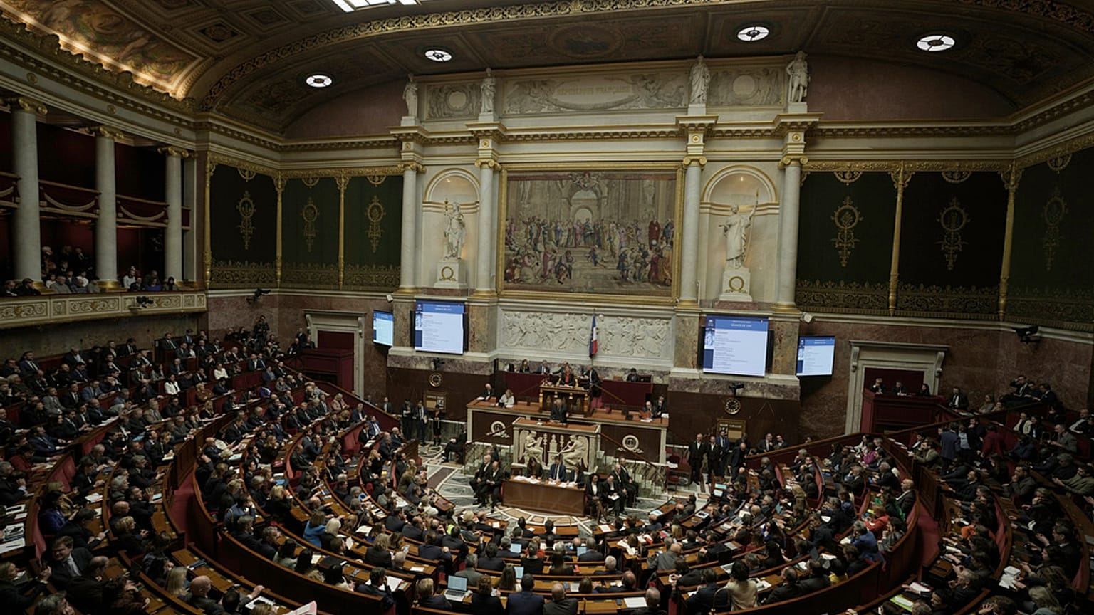 Paris'teki Ulusal Meclis. 14 Ocak 2025.