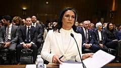 Tulsi Gabbard a szenátus Hírszerző Bizottságának ülésén