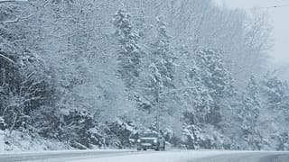 Así quedaron algunas carretera nevadas en Estados Unidos, febrero de 2025.