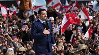 سعد الحريري يحيي الذكرى العشرين لاغتيال والده رفيق الحريري وسط حضور شعبي لافت