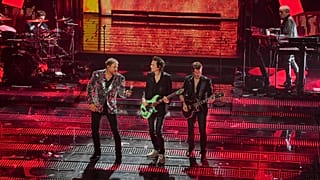 Simon Le Bon, a sinistra, e Duran Duran si esibiscono durante la terza serata della 75esima edizione di Sanremo